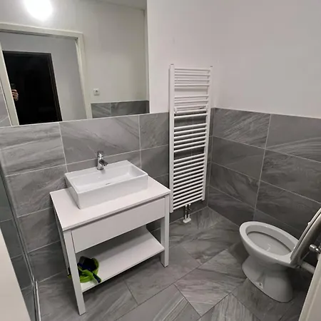 Apartment Krasniqi *