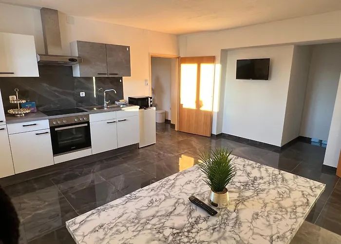 Apartamento Krasniqi Honigsberg